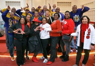 Sunday Greek Church Fellowship